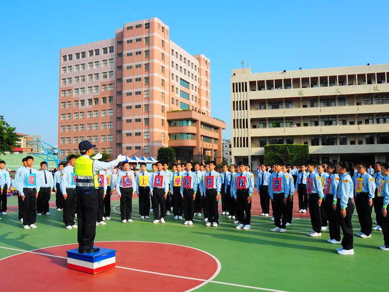 軍歌比賽